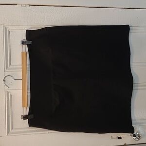 Signature Collection Black Mini Skirt - Large